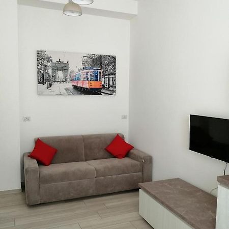 Appartamento Comodo Per Milano E Rho Fiera Exterior foto