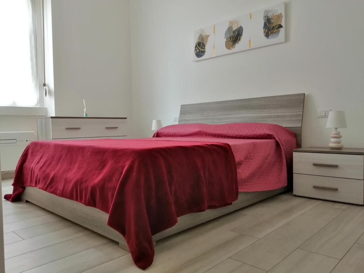 Appartamento Comodo Per Milano E Rho Fiera Exterior foto